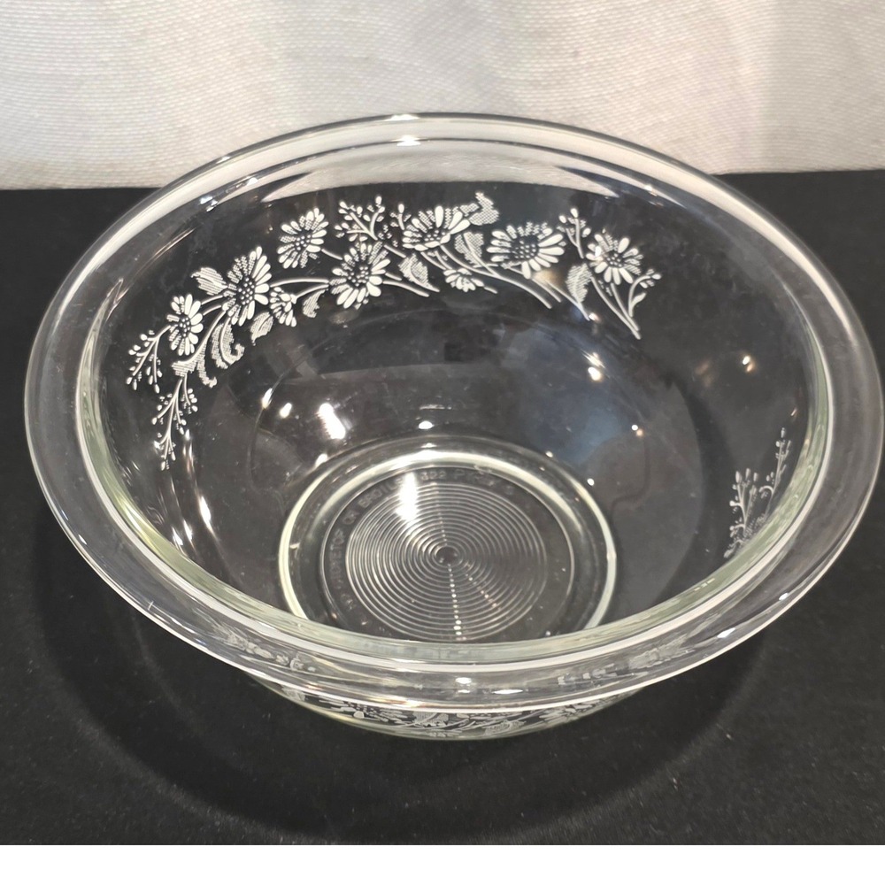 Vintage Pyrex Colonial Mist Mixing Bowl Clear Glass 1 Quart Daisy Floral Pattern